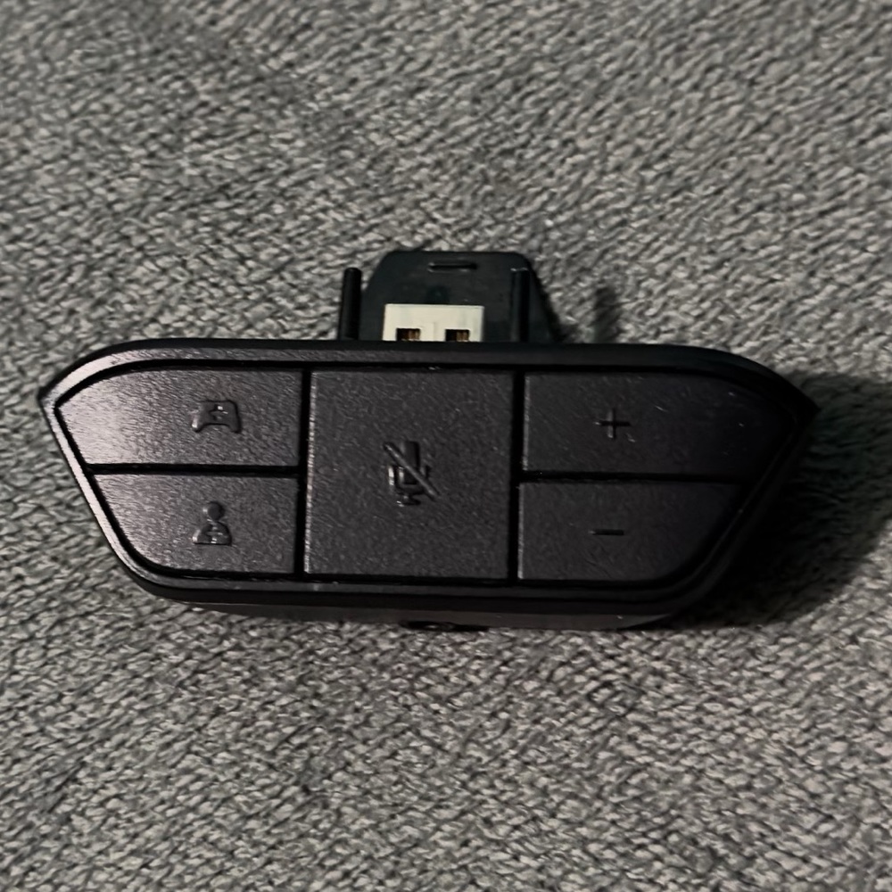 Xbox one / Xbox Series S/X controller adapter for headset